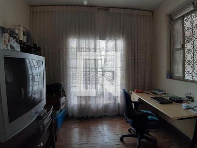 Casa à Venda Ipiranga, 4 Quartos, 212 m² Belo Horizonte