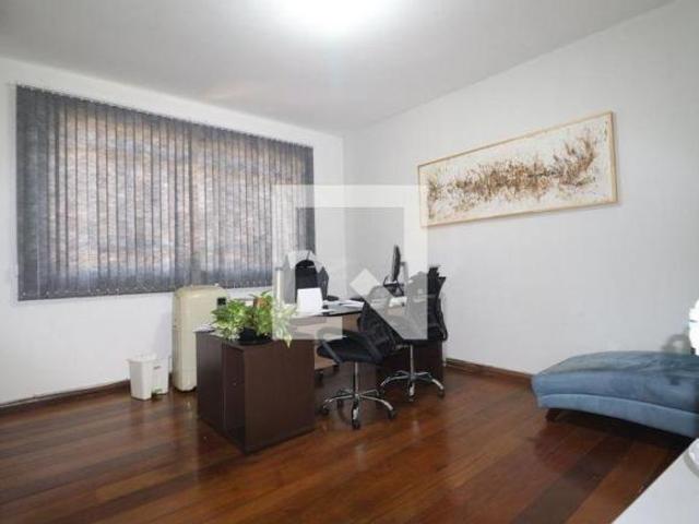 Casa à Venda Itapoã, 4 Quartos, 277 m² Belo Horizonte