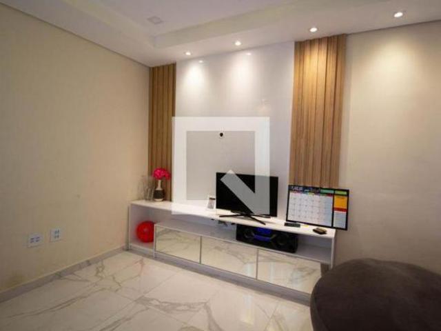 Casa à Venda Itaquera, 3 Quartos, 100 m² São Paulo