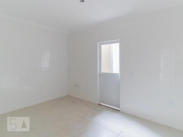 Casa à Venda Itaquera, 2 Quartos, 84 m² São Paulo