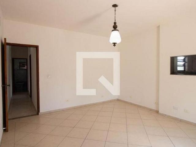Casa à Venda Itaquera, 2 Quartos, 80 m² São Paulo