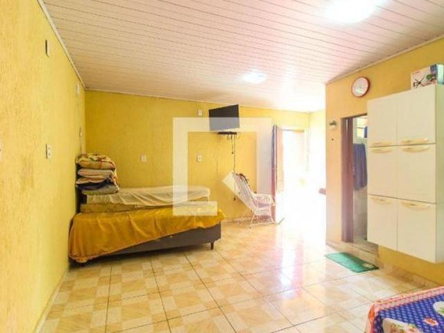 Casa à Venda Itaquera, 4 Quartos, 100 m² São Paulo