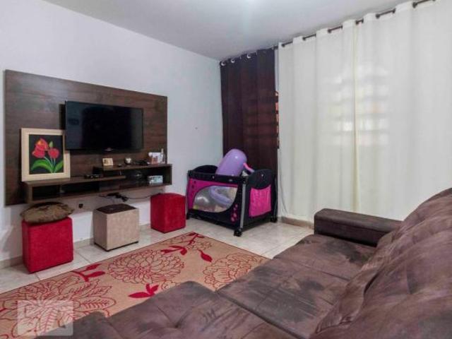 Casa à Venda Itaquera, 4 Quartos, 200 m² São Paulo