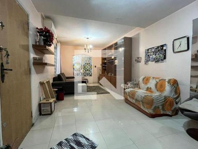 Casa à Venda Jabaquara, 4 Quartos, 202 m2