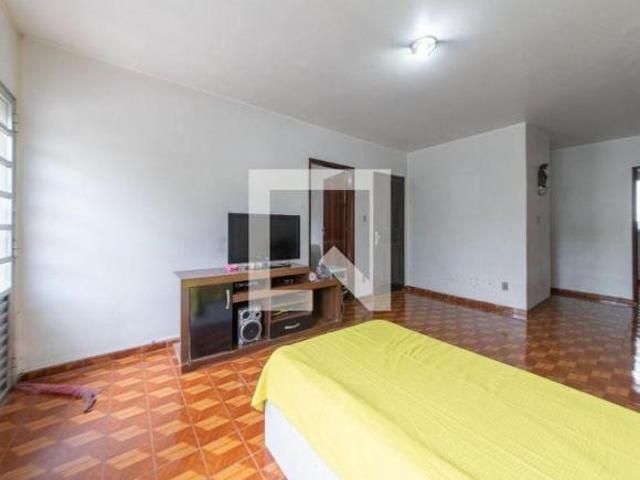 Casa à Venda Jabaquara, 6 Quartos, 240 m² São Paulo