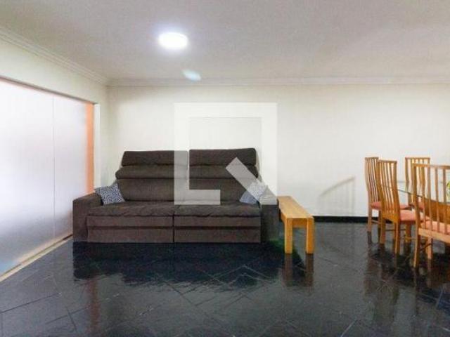 Casa à Venda Jaguaré, 3 Quartos, 240 m2