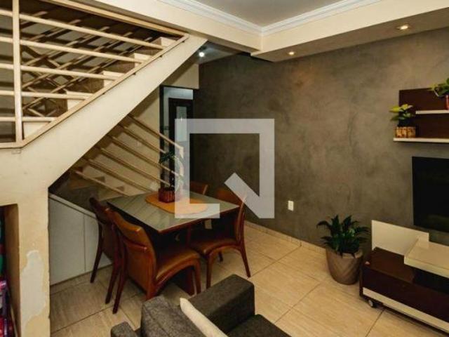Casa à Venda Jaqueline, 2 Quartos, 79 m² Belo Horizonte