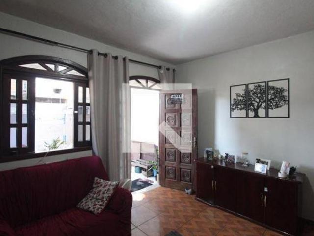 Casa à Venda Jaqueline, 2 Quartos, 87 m² Belo Horizonte