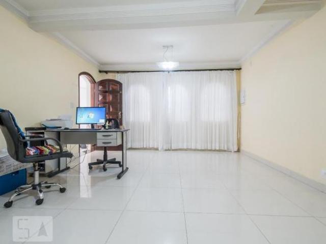 Casa à Venda Jardim Marajoara, 4 Quartos, 130 m² São Paulo