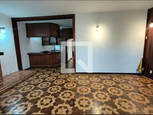 Casa à Venda Jardim Marajoara, 4 Quartos, 225 m² São Paulo