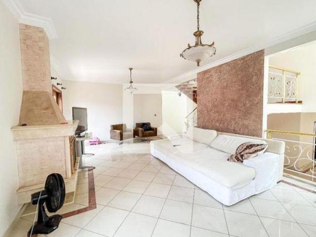 Casa à Venda Jardim Marajoara, 5 Quartos, 300 m² São Paulo