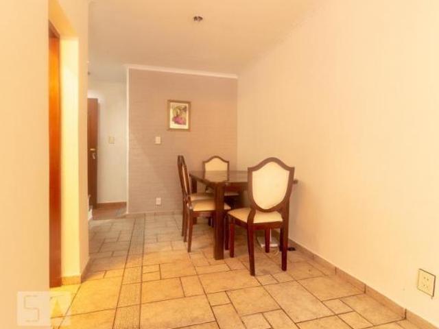 Casa à Venda Jardim Marajoara, 2 Quartos, 100 m2
