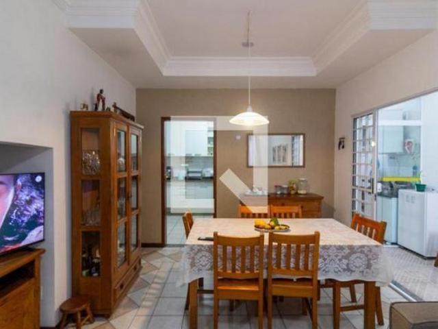 Casa à Venda Jardim Marajoara, 2 Quartos, 75 m2