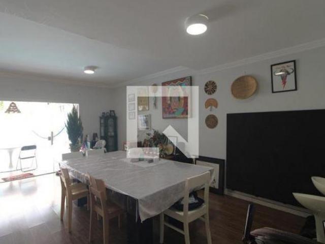 Casa à Venda Jardim Marajoara, 3 Quartos, 150 m2