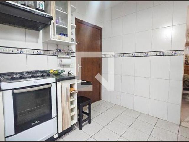 Casa à Venda Jardim Marajoara, 3 Quartos, 200 m2
