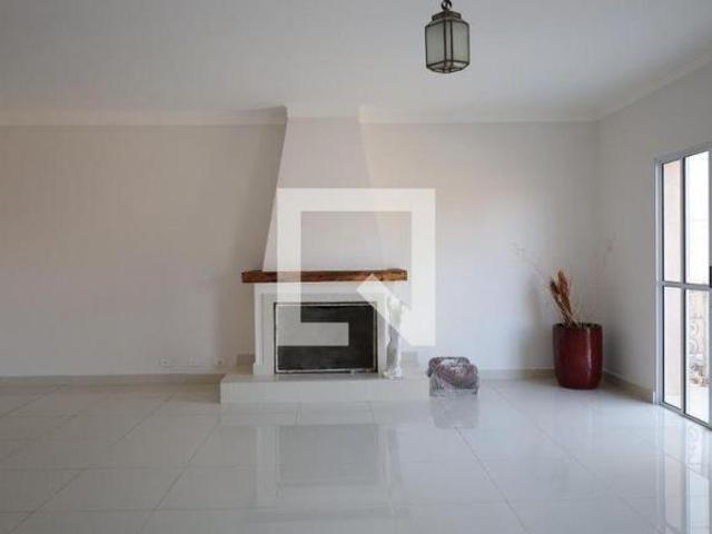 Casa à Venda Jardim Marajoara, 3 Quartos, 350 m2