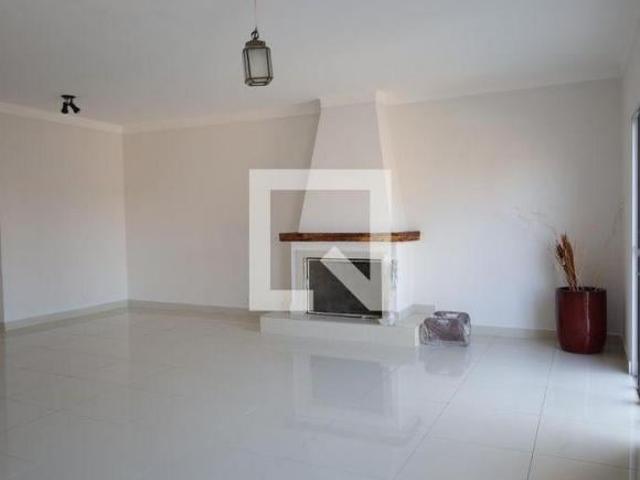 Casa à Venda Jardim Marajoara, 3 Quartos, 350 m² São Paulo