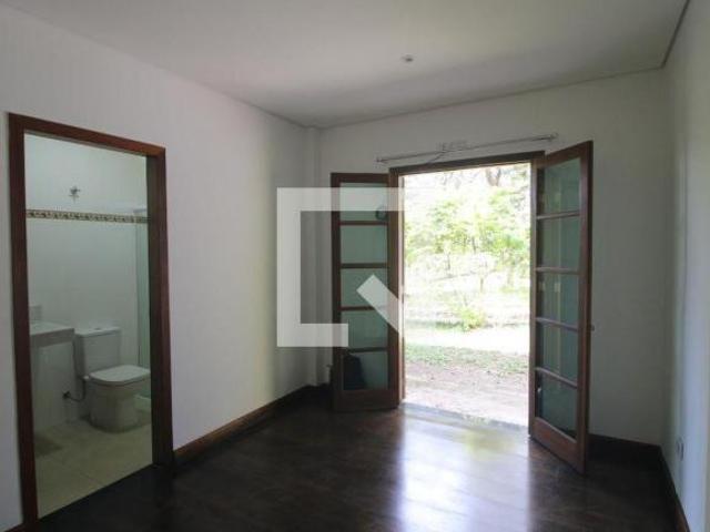 Casa à Venda Jardim Maria Rita, 2 Quartos, 173 m2