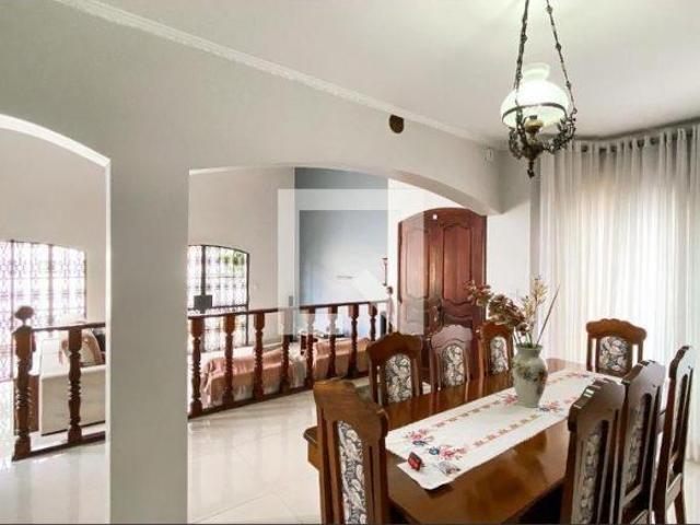 Casa à Venda Jardim Maringá, 4 Quartos, 450 m² São Paulo