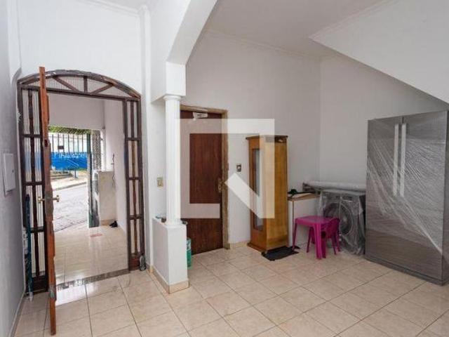 Casa à Venda Jardim Miriam, 3 Quartos, 200 m² São Paulo