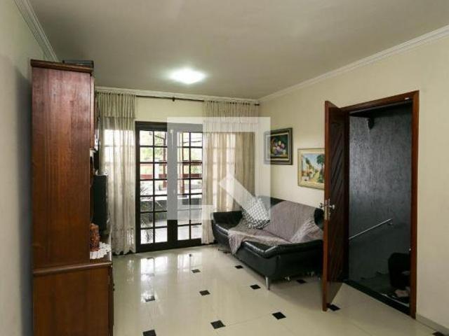Casa à Venda Jardim Monte Kemel, 2 Quartos, 120 m2