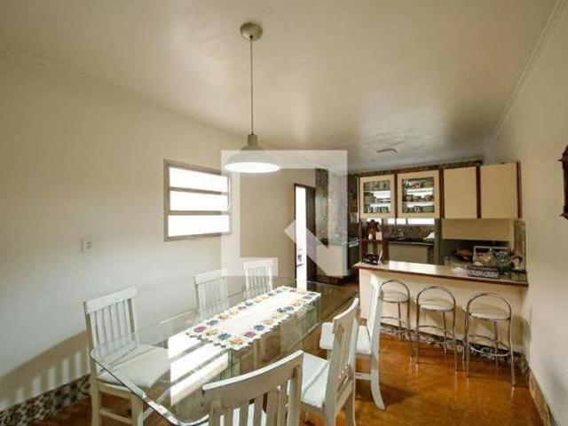 Casa à Venda Jardim Avelino, 3 Quartos, 170 m² São Paulo