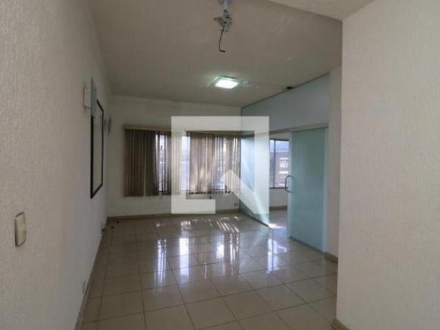 Casa à Venda Jardim Avelino, 3 Quartos, 300 m² São Paulo
