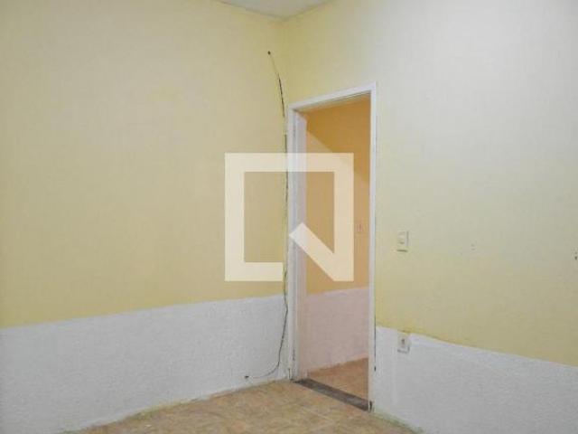 Casa à Venda Jardim Amanda I, 4 Quartos, 230 m2