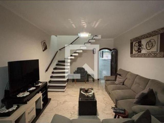 Casa à Venda Jardim Ana Maria, 3 Quartos, 181 m2
