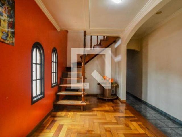 Casa à Venda Jardim Ana Maria, 3 Quartos, 326 m2