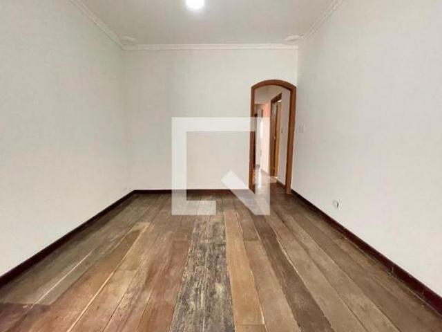 Casa à Venda Jardim Arpoador, 6 Quartos, 180 m² São Paulo