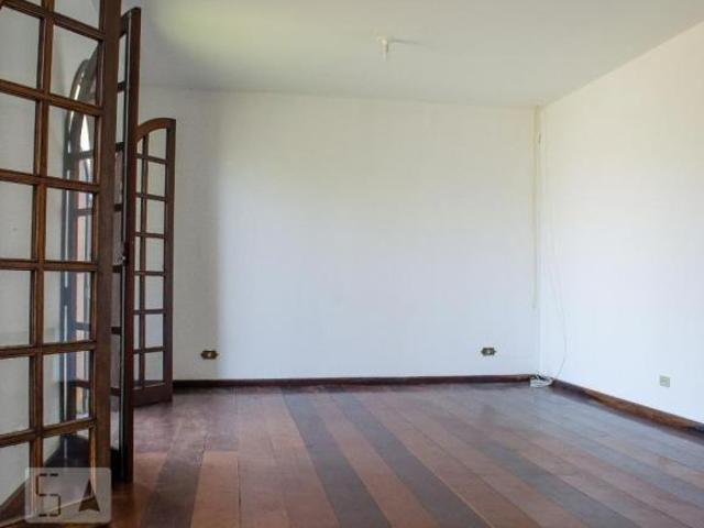 Casa à Venda Jardim Botânico, 4 Quartos, 264 m² Curitiba