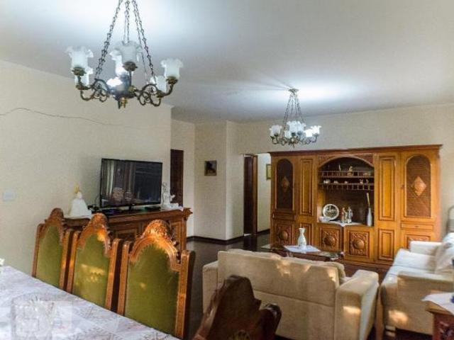 Casa à Venda Jardim Brasil, 3 Quartos, 300 m² São Paulo