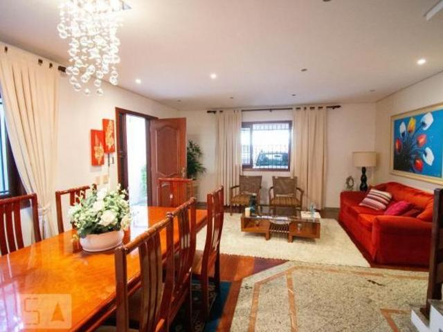 Casa à Venda Jardim Campo Grande, 4 Quartos, 186 m² São Paulo