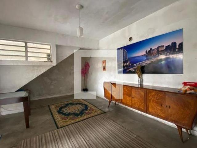 Casa à Venda Jardim das Esmeraldas, 2 Quartos, 286 m2