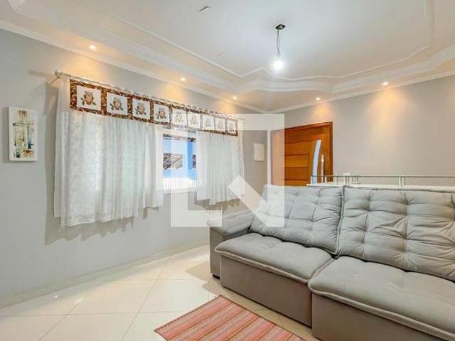 Casa à Venda Jardim das Flores, 3 Quartos, 297 m2