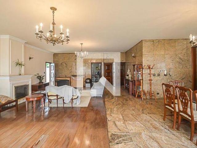 Casa à Venda Jardim do Mar, 4 Quartos, 700 m² São Bernardo do Campo