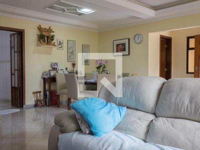 Casa à Venda Jardim do Mar, 5 Quartos, 200 m² São Bernardo do Campo