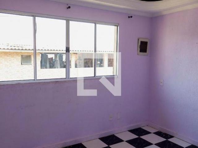 Casa à Venda Jardim Elvira, 6 Quartos, 250 m2