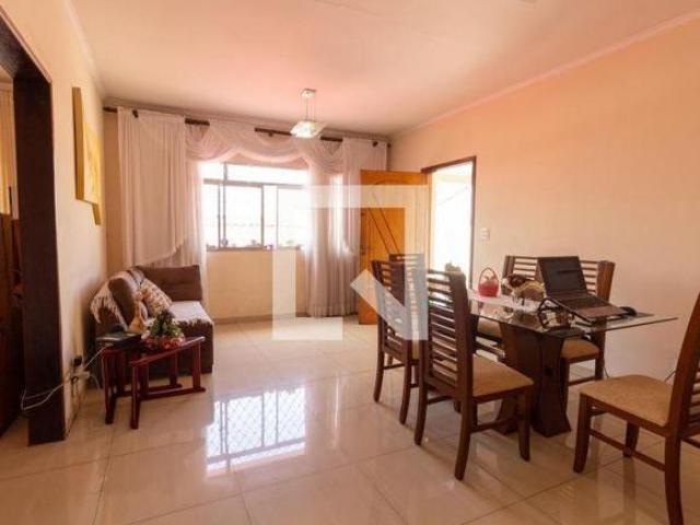 Casa à Venda Jardim Éster Yolanda, 3 Quartos, 160 m² São Paulo