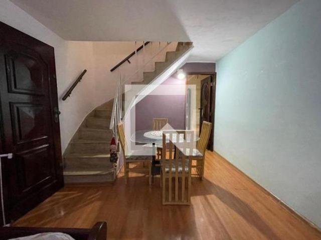 Casa à Venda Jardim Éster Yolanda, 2 Quartos, 140 m² São Paulo