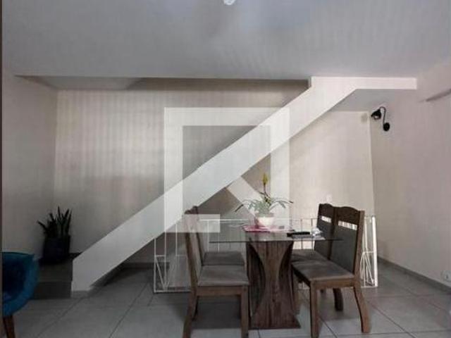 Casa à Venda Jardim Éster Yolanda, 4 Quartos, 146 m² São Paulo