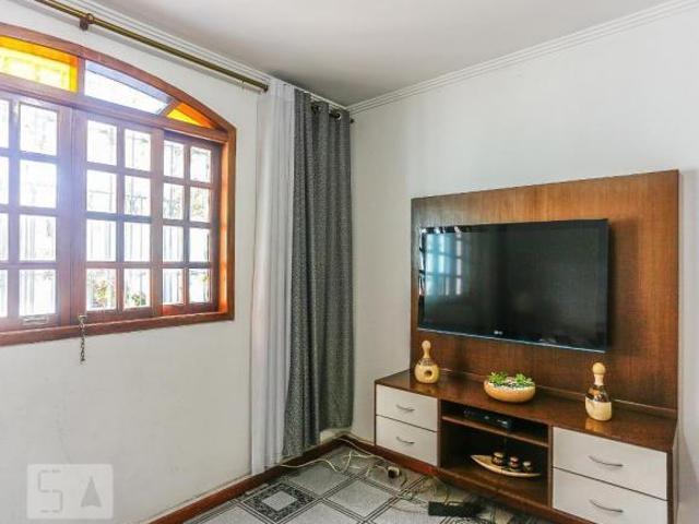 Casa à Venda Jardim Éster Yolanda, 5 Quartos, 200 m² São Paulo