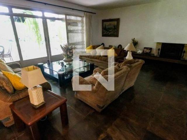 Casa à Venda Jardim Guedala, 5 Quartos, 800 m² São Paulo