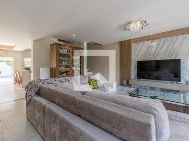 Casa à Venda Jardim Itu Sabará, 3 Quartos, 390 m² Porto Alegre