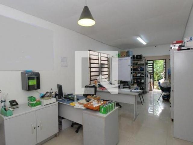 Casa à Venda Jardim Itu Sabará, 1 Quarto, 100 m² Porto Alegre
