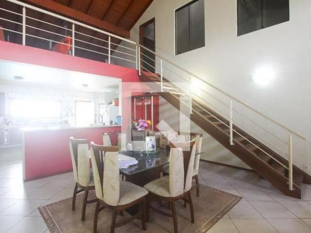 Casa à Venda Jardim Itu Sabará, 2 Quartos, 200 m² Porto Alegre