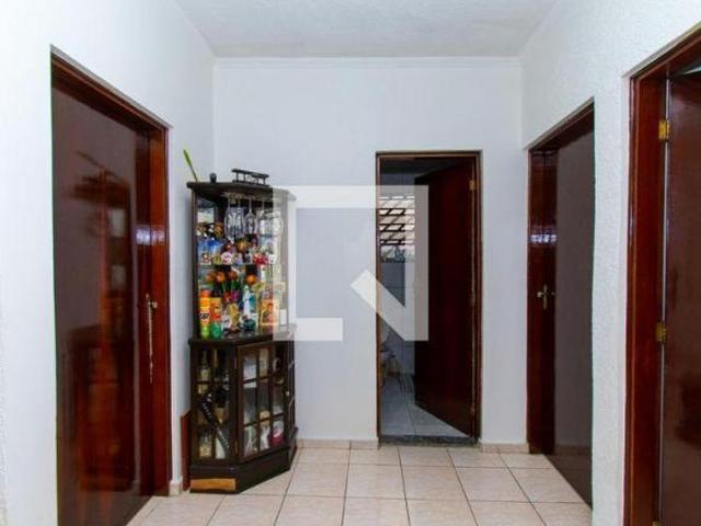 Casa à Venda Jardim Independência, 3 Quartos, 170 m² São Paulo