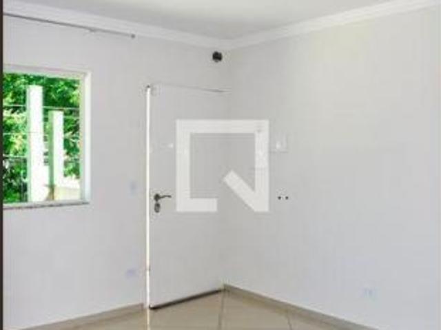 Casa à Venda Jardim Iris, 2 Quartos, 132 m² São Paulo