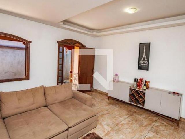 Casa à Venda Jardim Leblon, 2 Quartos, 300 m² Belo Horizonte